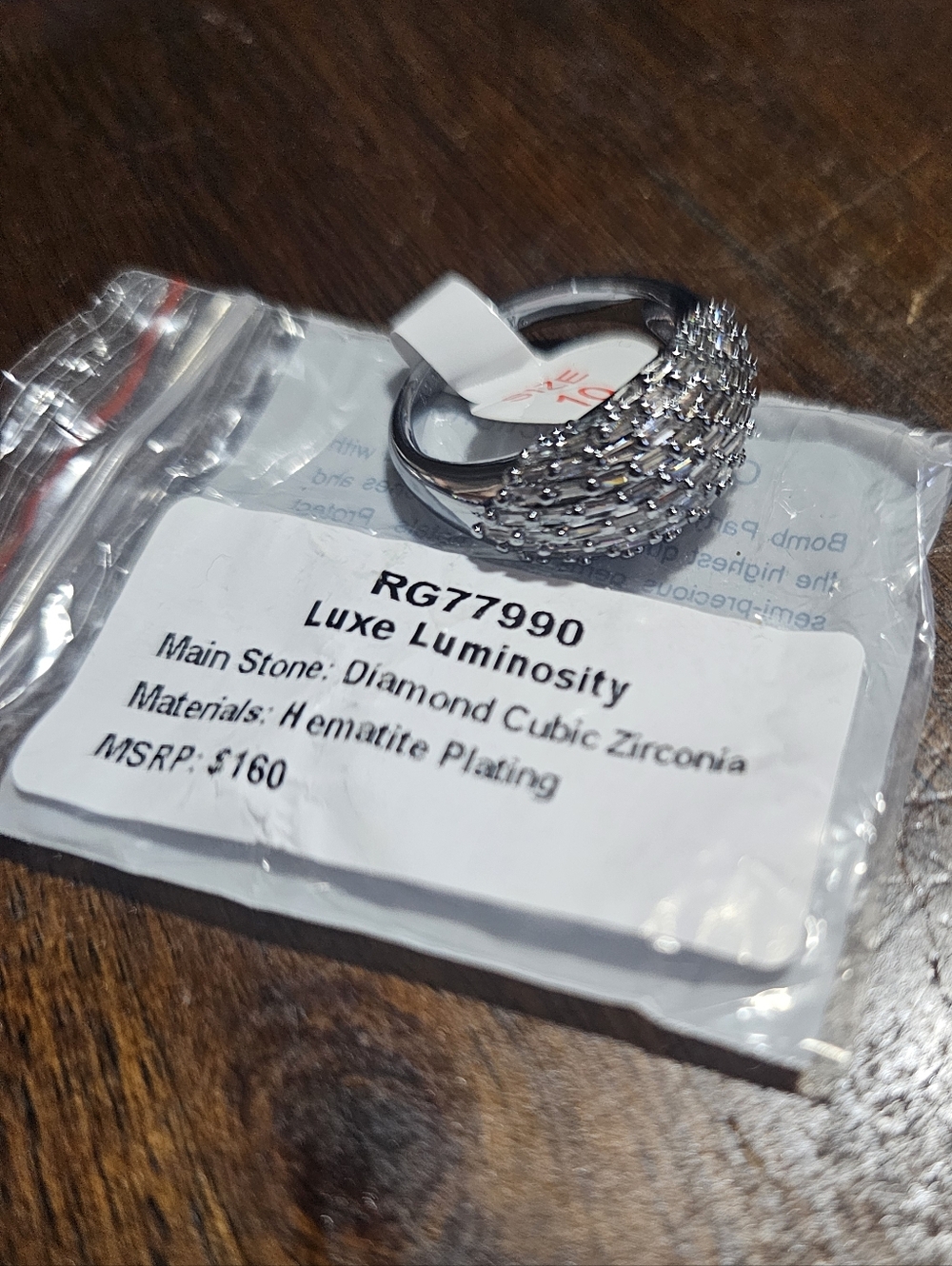 Bomb Party Size 10 NIB Ring Luxe Luminosity